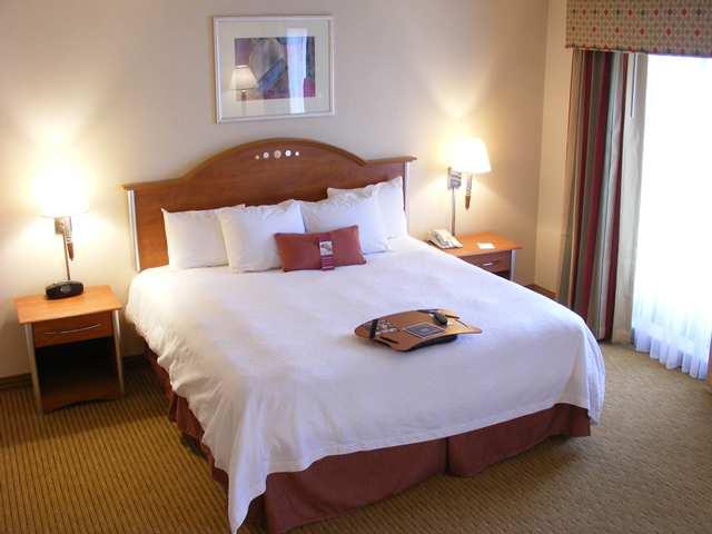 Hampton Inn & Suites Columbus Хиллиард Экстерьер фото