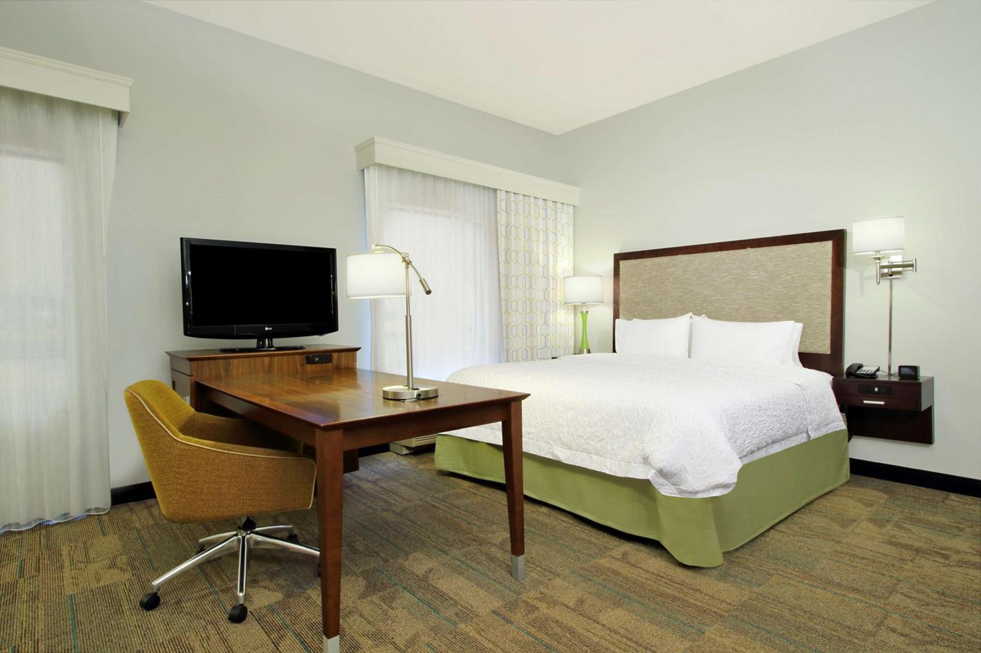Hampton Inn & Suites Columbus Хиллиард Экстерьер фото
