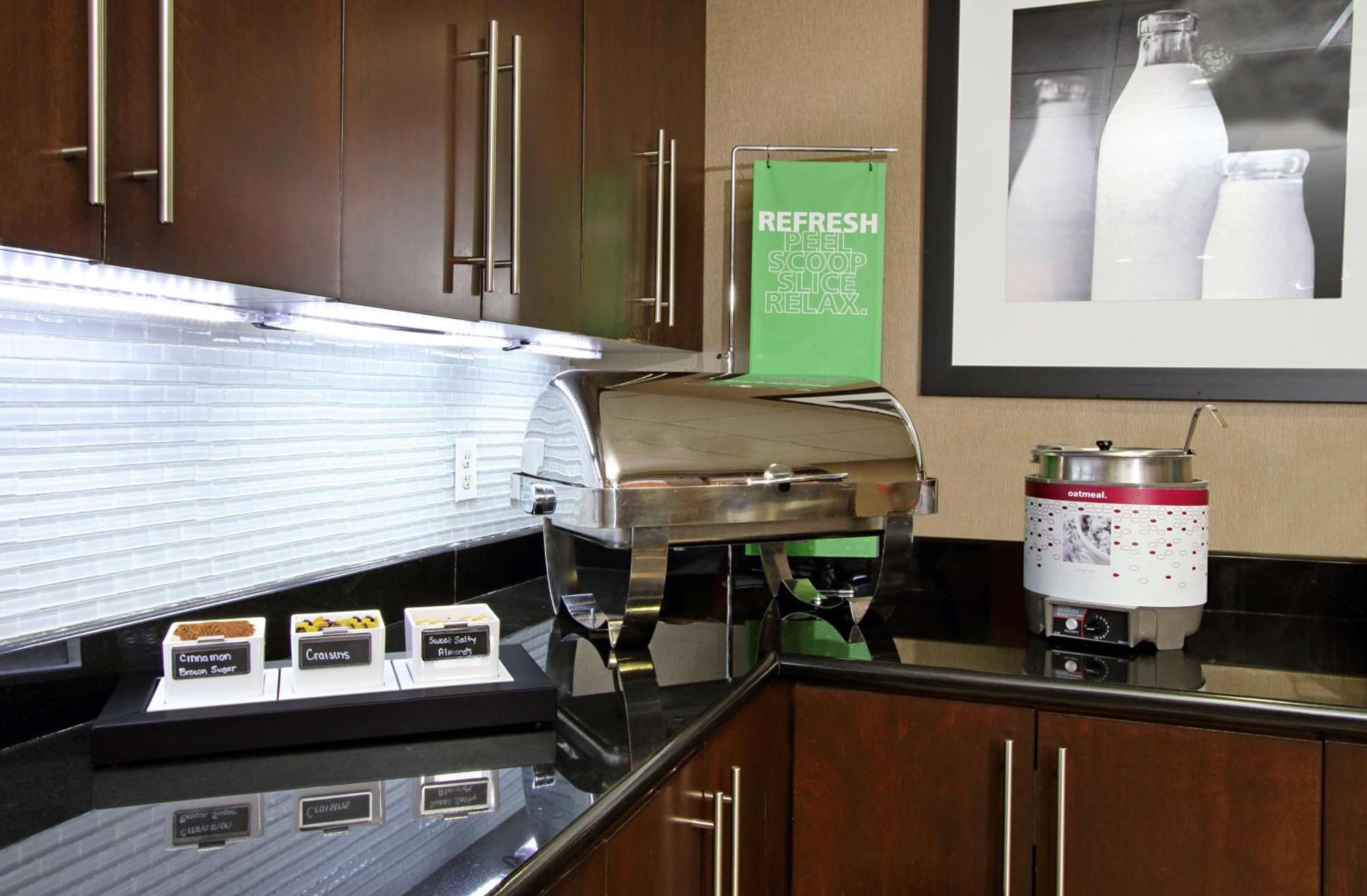 Hampton Inn & Suites Columbus Хиллиард Экстерьер фото