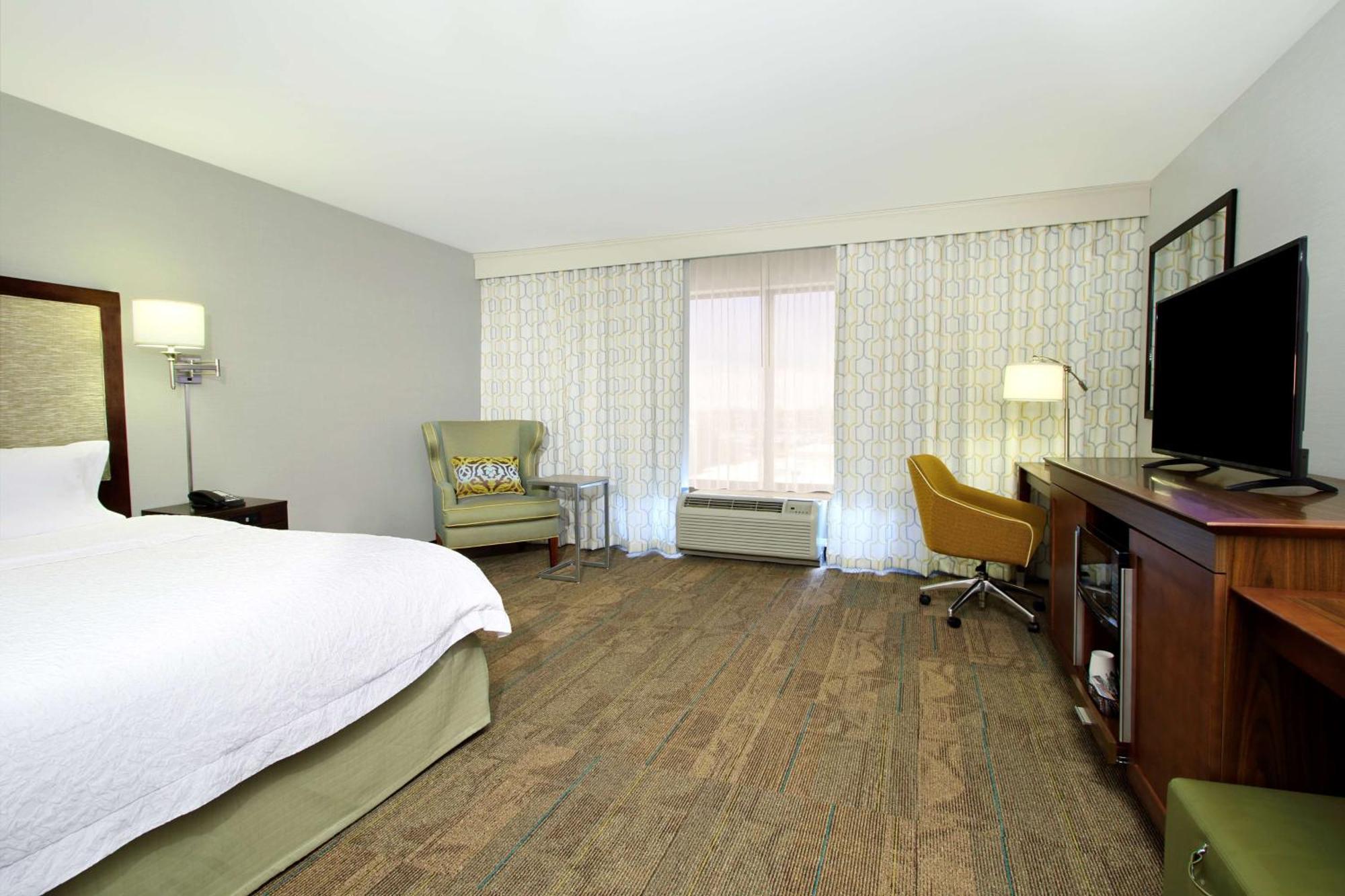 Hampton Inn & Suites Columbus Хиллиард Экстерьер фото